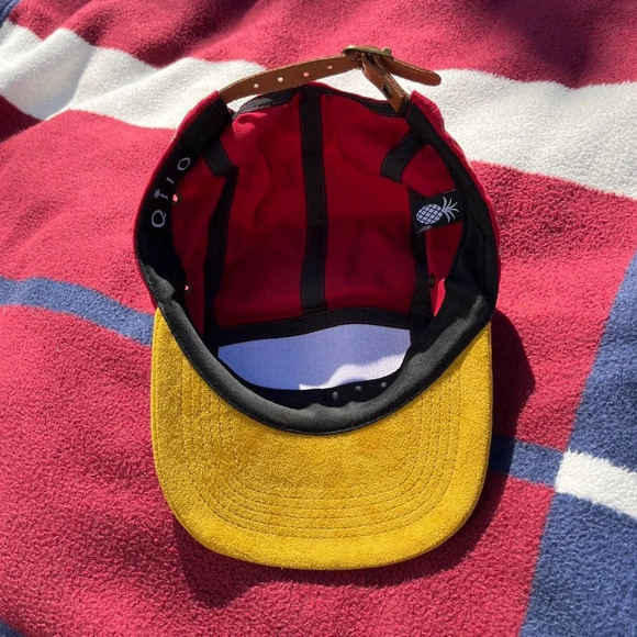 Qilo tactical monogram pineapple 5 panel red Hat w/ suede bill - Picture 3 of 4